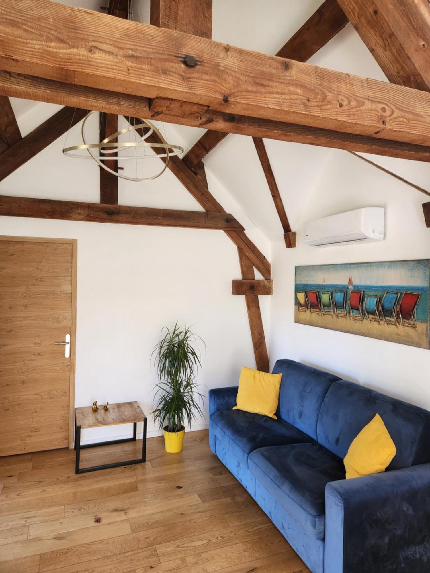 Bed and Breakfast La Fee Des Eaux Vernaison Экстерьер фото